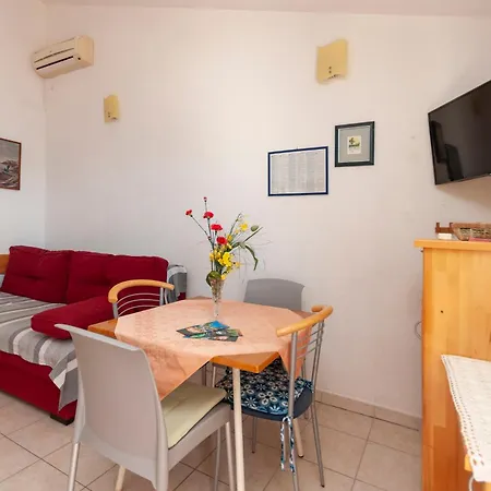 Apartament Niko *