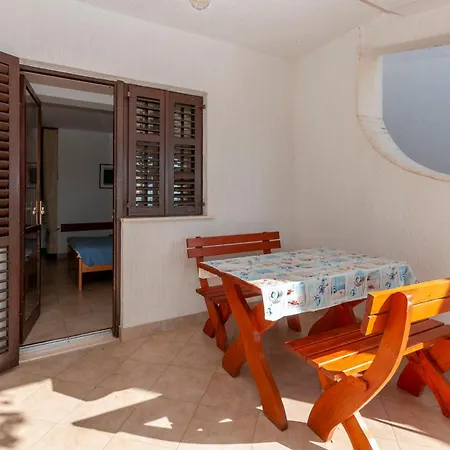Niko Apartament