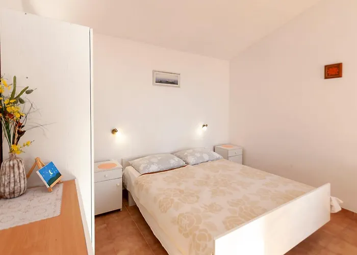 Apartments Niko Apartment *