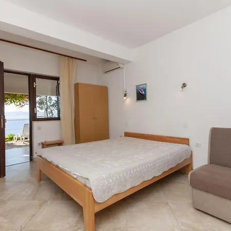Apartments Niko Pisak