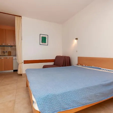 Apartments Niko Pisak